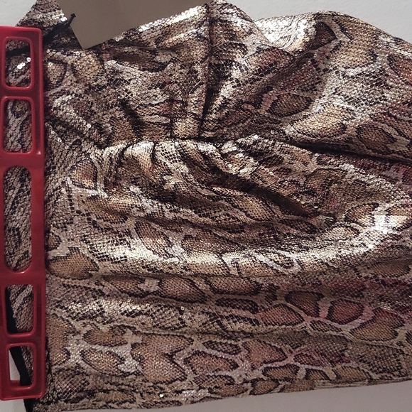 Nwt short skirt - Picture 3 of 3